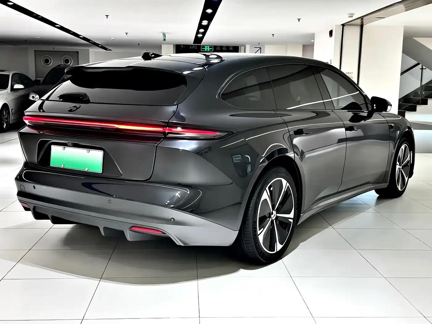NIO ET5T 2024 Model 75kWh Touring — миниатюра 11