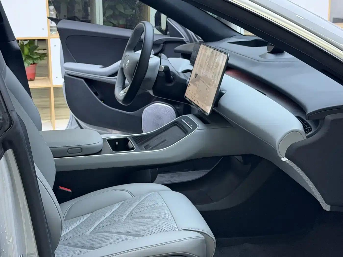 NIO ET5T 2025 75kWh Touring — миниатюра 15