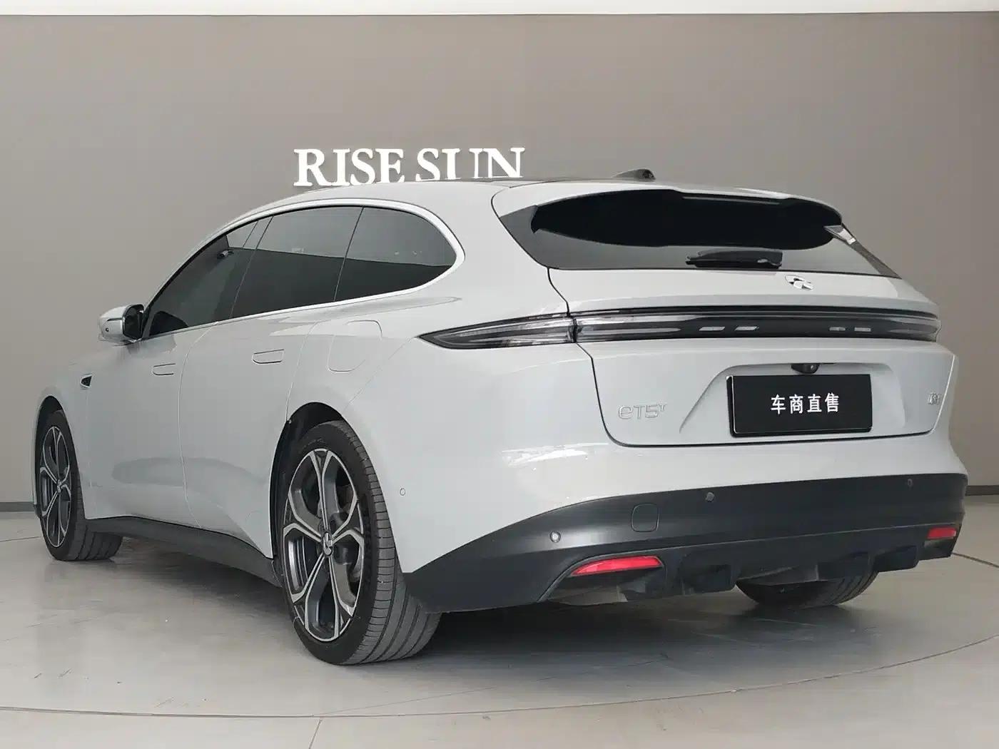 NIO ET5T 2024 Model 75kWh Touring — миниатюра 3