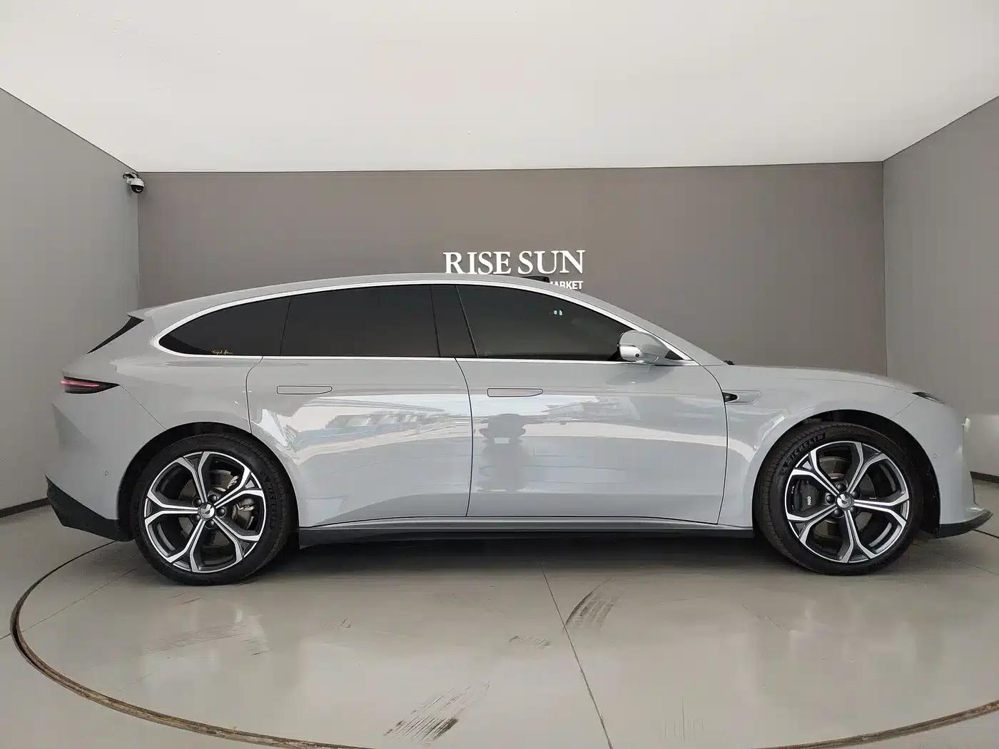 NIO ET5T 2024 Model 75kWh Touring — миниатюра 6