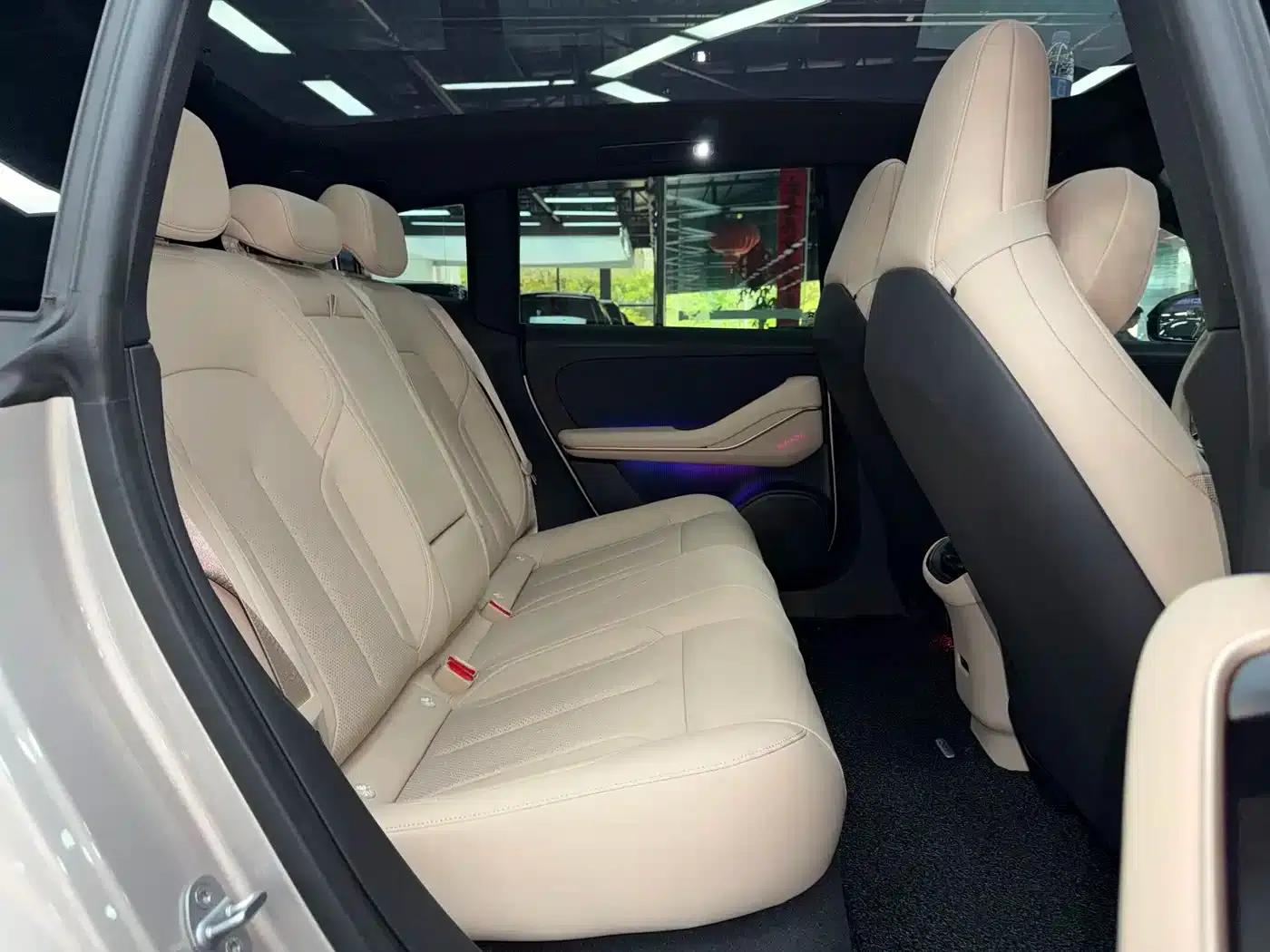 NIO ET5T 2024 Model 75kWh Touring — миниатюра 11