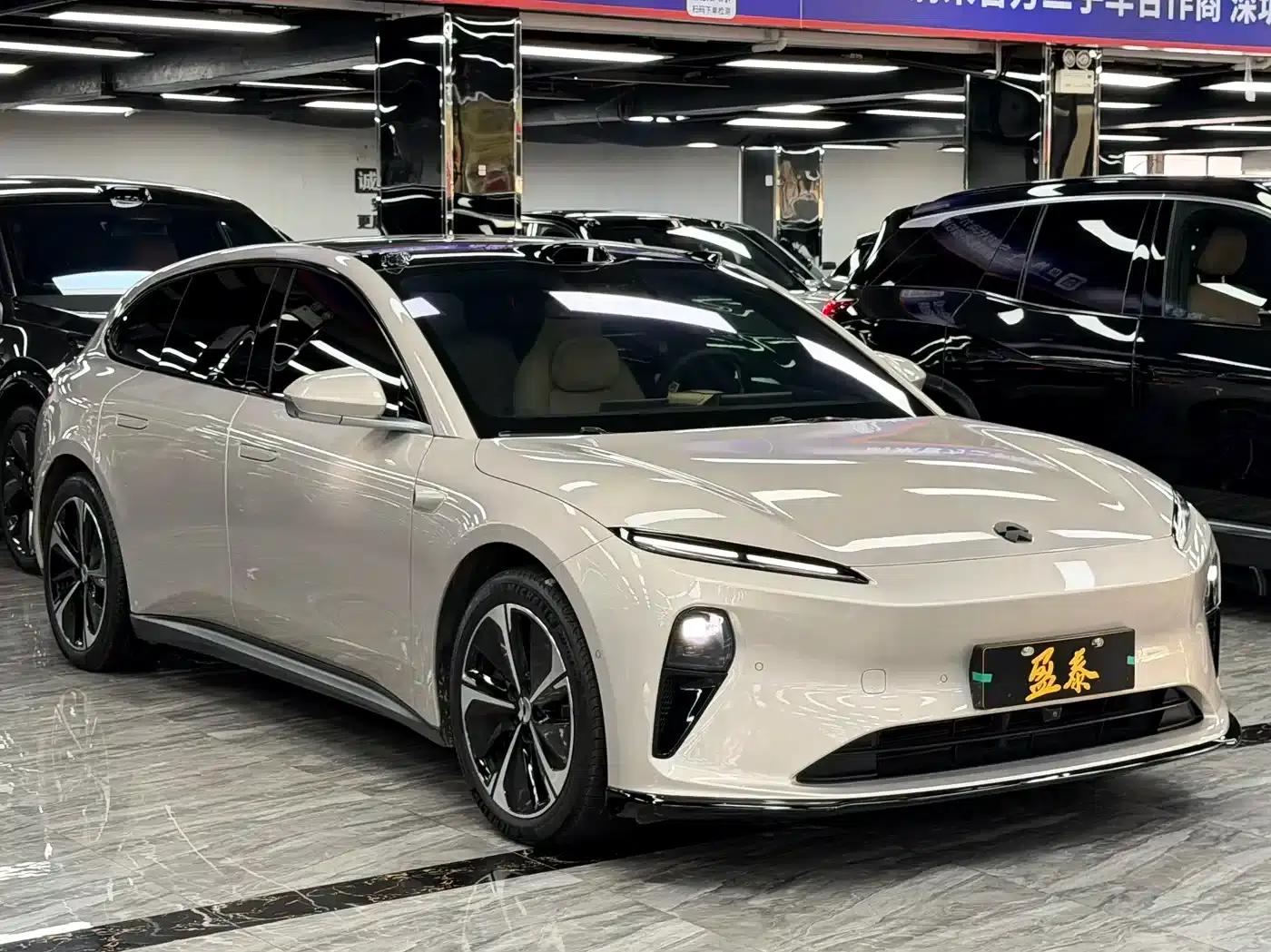 NIO ET5T 2024 Model 75kWh Touring — миниатюра 3