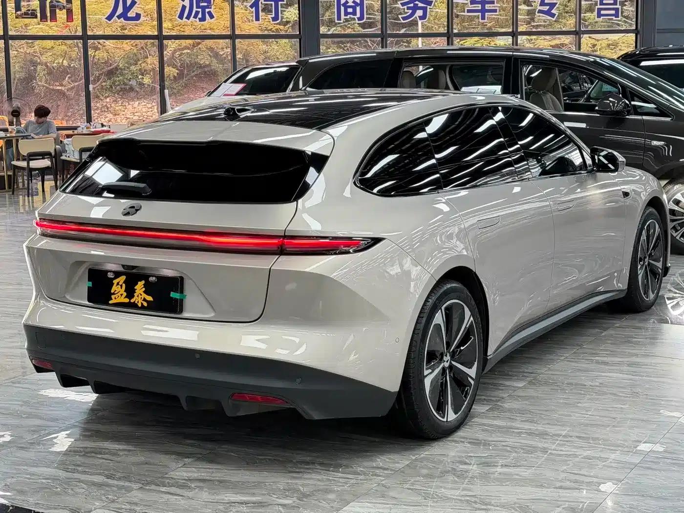 NIO ET5T 2024 Model 75kWh Touring — миниатюра 7