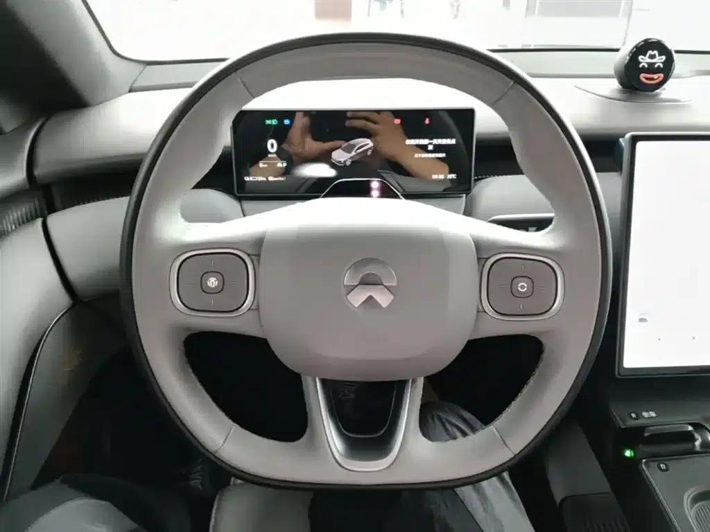 NIO ET5T 2024 Model 75kWh Touring — миниатюра 7