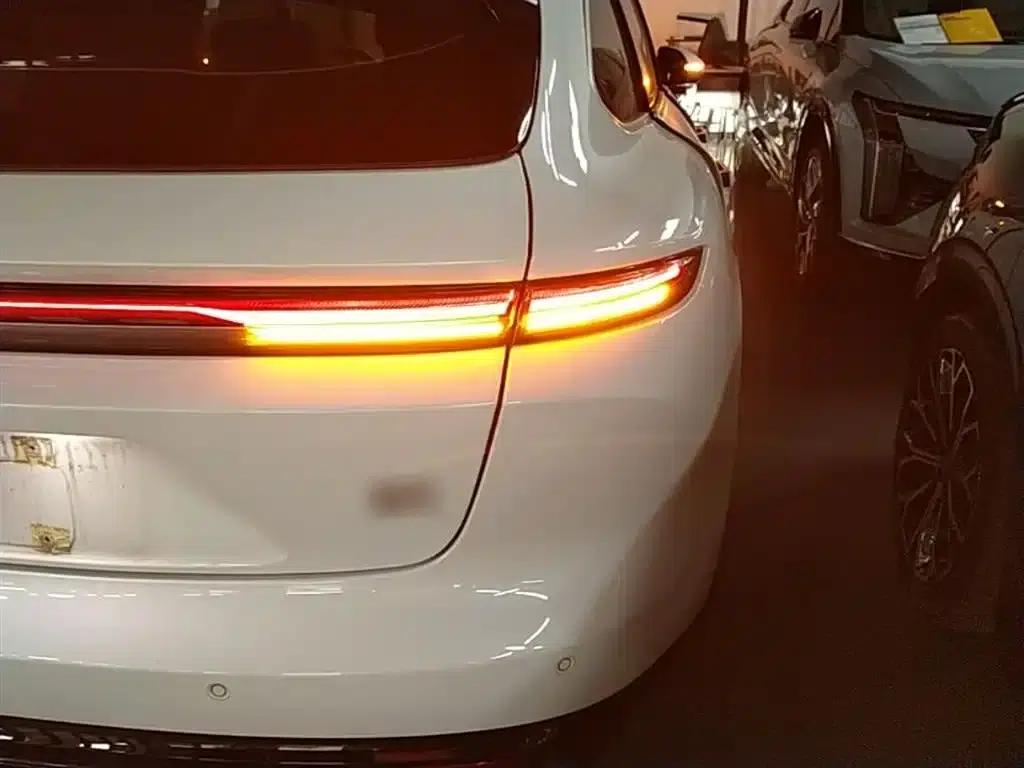 NIO ET5T 2025 75kWh Touring — миниатюра 8
