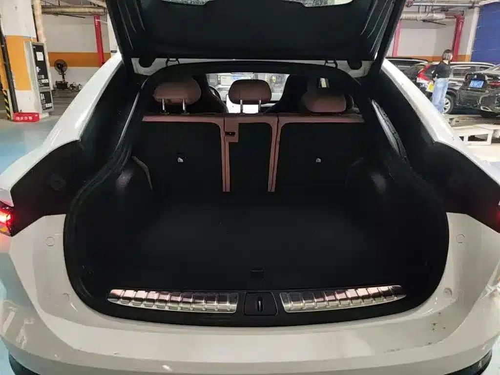 NIO EC6 2025 model 75kWh — миниатюра 4