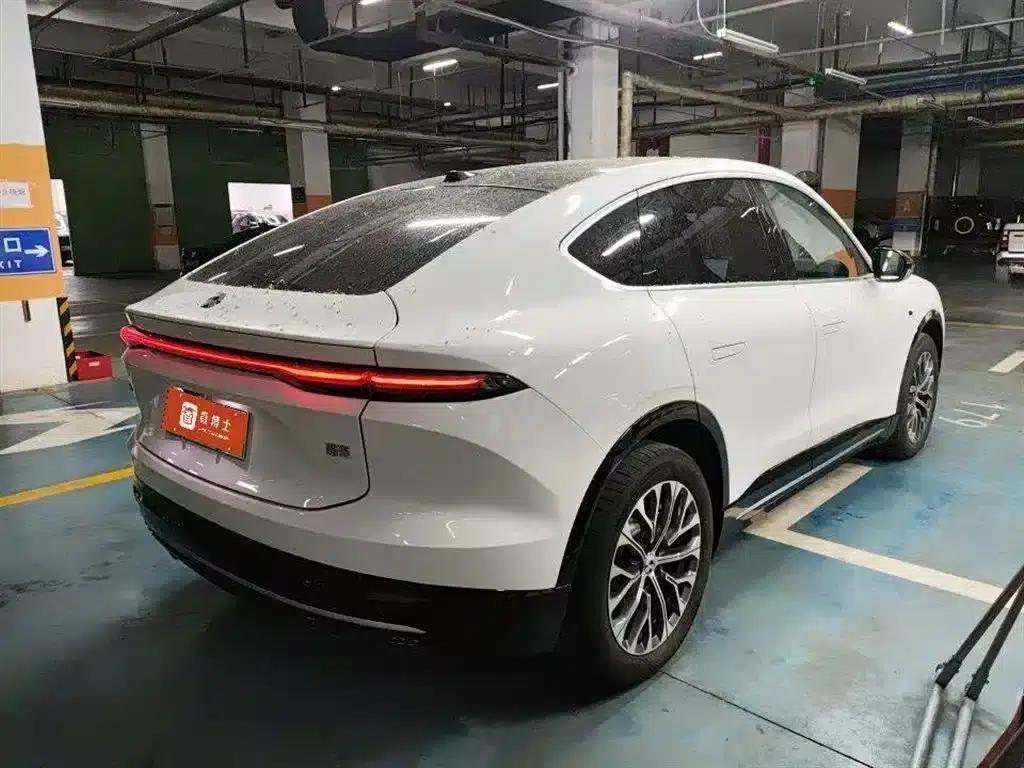 NIO EC6 2025 model 75kWh — миниатюра 5