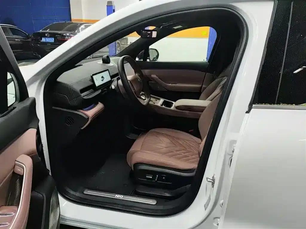 NIO EC6 2025 model 75kWh — миниатюра 9