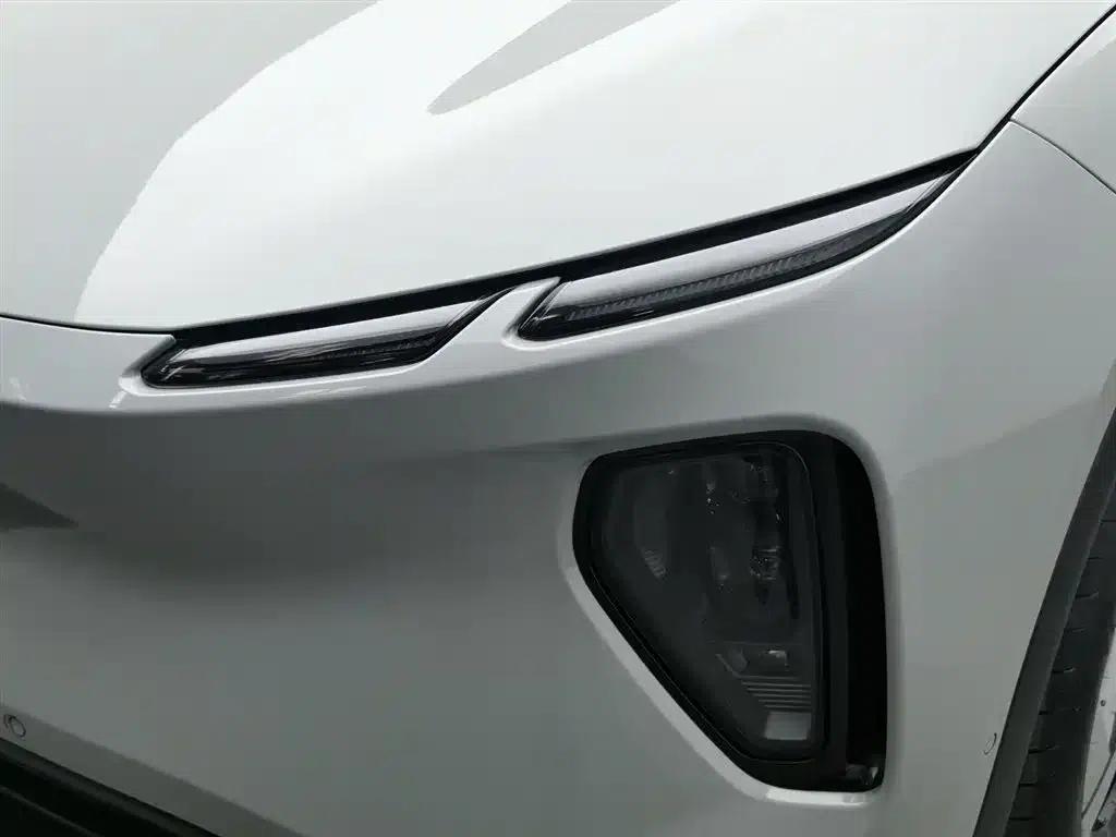 NIO EC6 2024 Model 100kWh — миниатюра 7