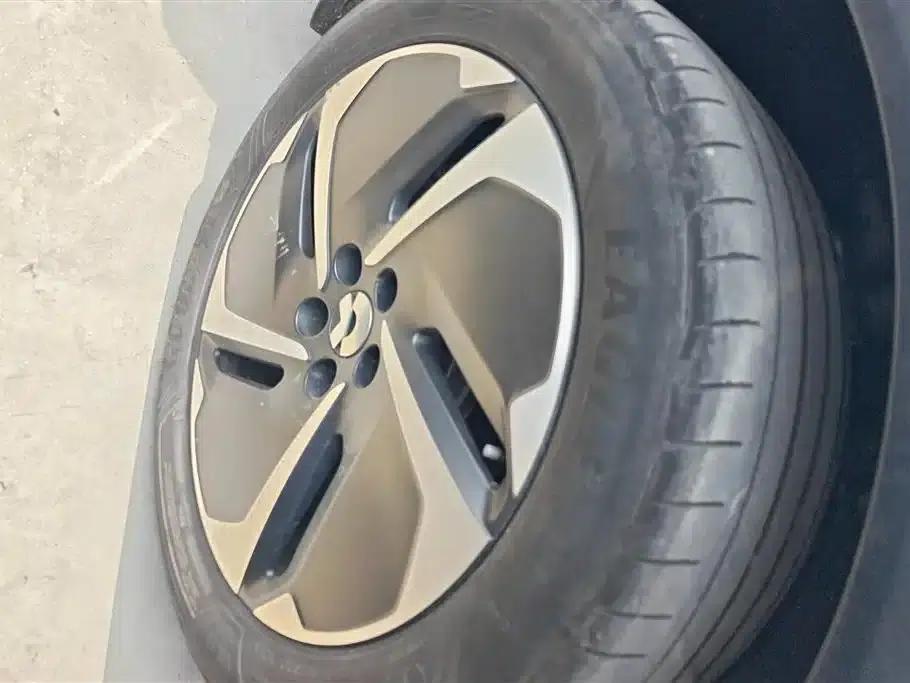 NIO EC6 2023 model 75kWh — миниатюра 6