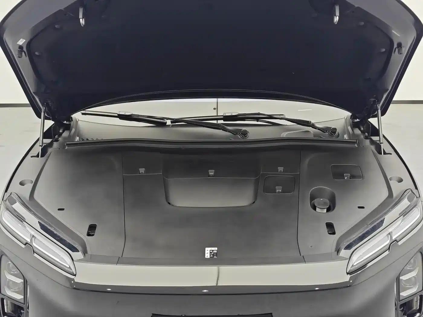 NIO EC6 2025 model 75kWh — миниатюра 13