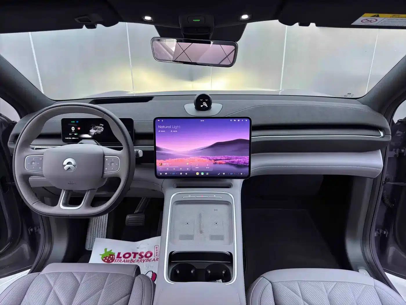 NIO EC6 2025 model 75kWh — миниатюра 17