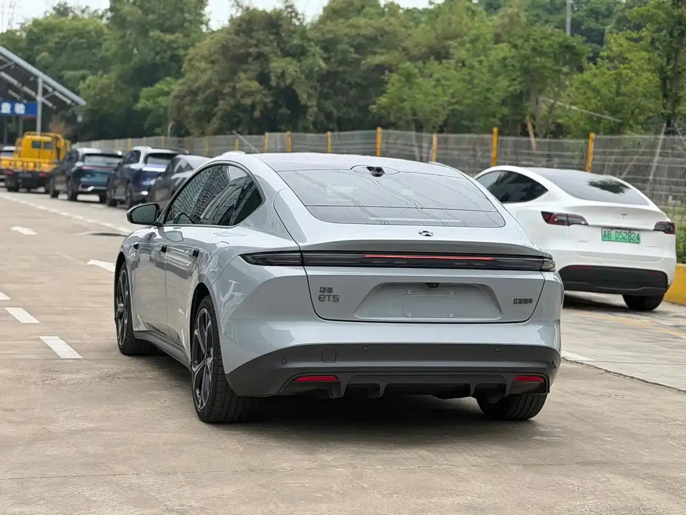 NIO ET5 2022 model 75kWh — миниатюра 11