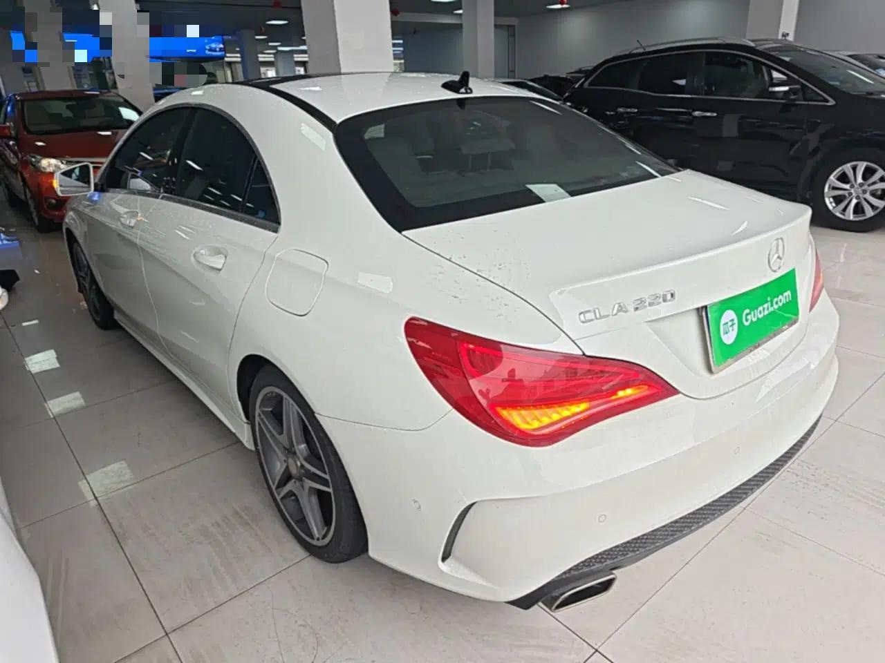 Mercedes-Benz CLA 2016 CLA 220 4MATIC — миниатюра 4