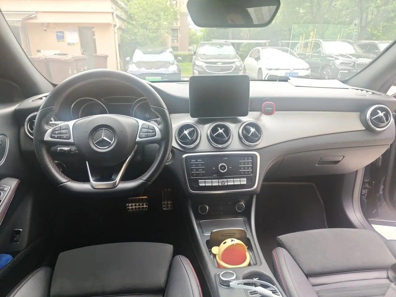 Mercedes-Benz CLA 2018 CLA 220 4MATIC — миниатюра 10