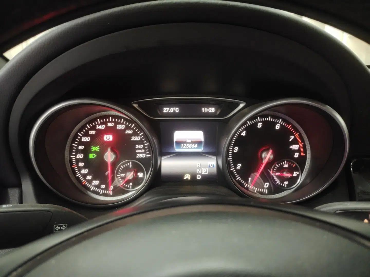 Mercedes-Benz CLA 2017 CLA 180 — миниатюра 15