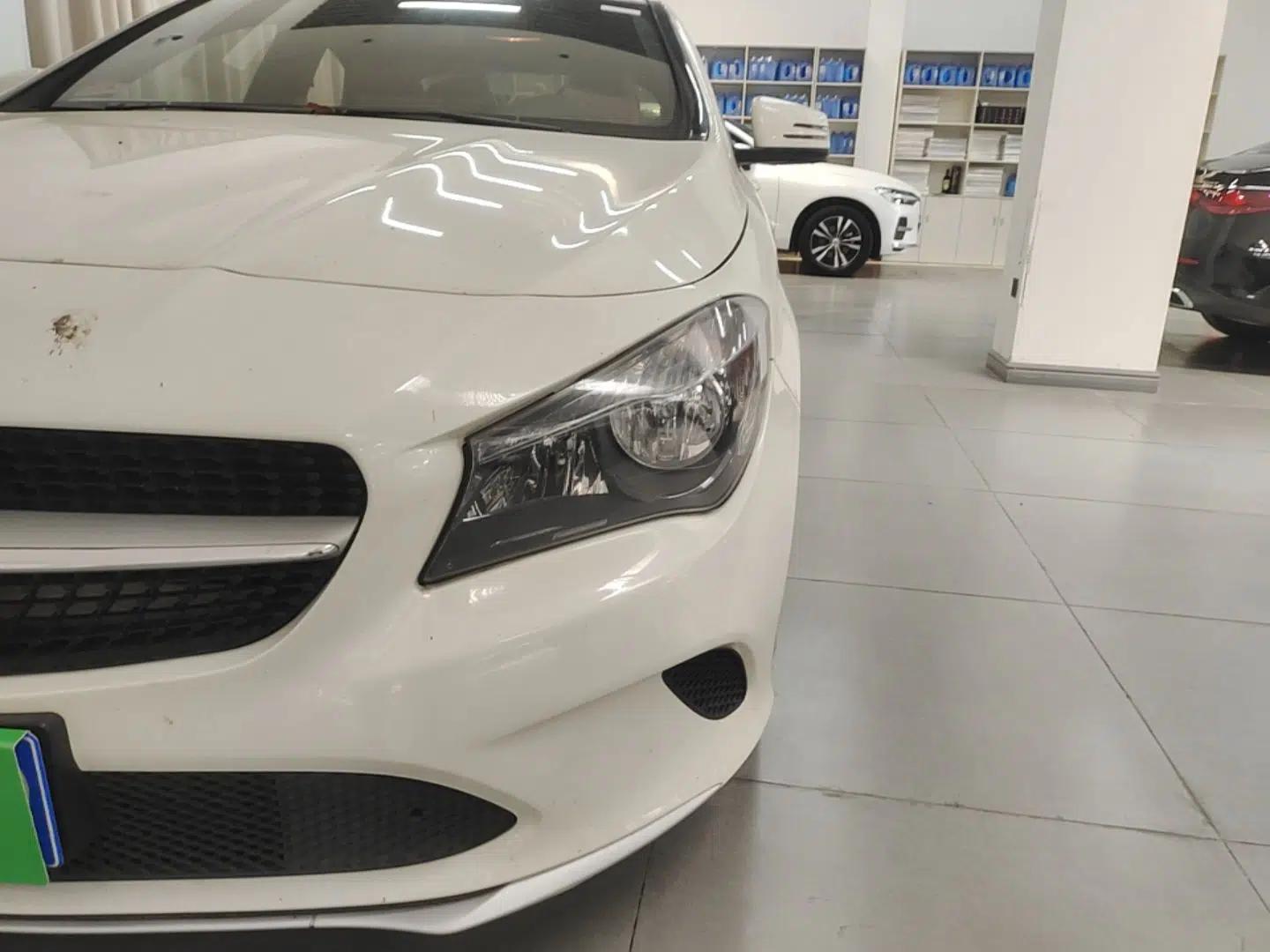 Mercedes-Benz CLA 2017 CLA 180 — миниатюра 9