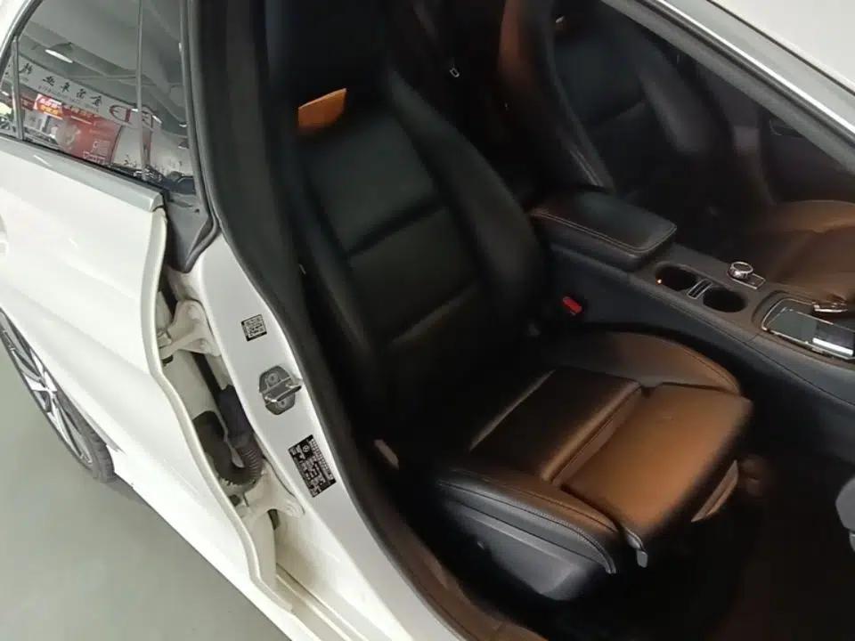 Mercedes-Benz CLA 2019 CLA 200 Sport Edition — миниатюра 23