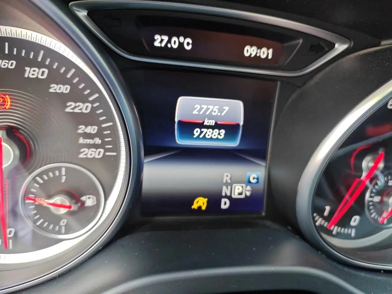 Mercedes-Benz CLA 2017 CLA 220 4MATIC — миниатюра 13