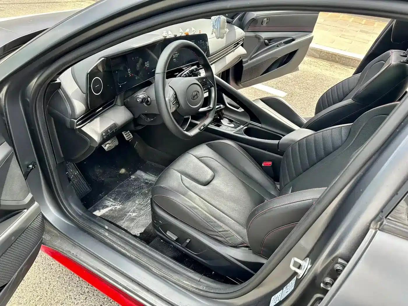 2023 Hyundai Elantra 240TGDi DCT N Line LUX Premium Edition — миниатюра 6
