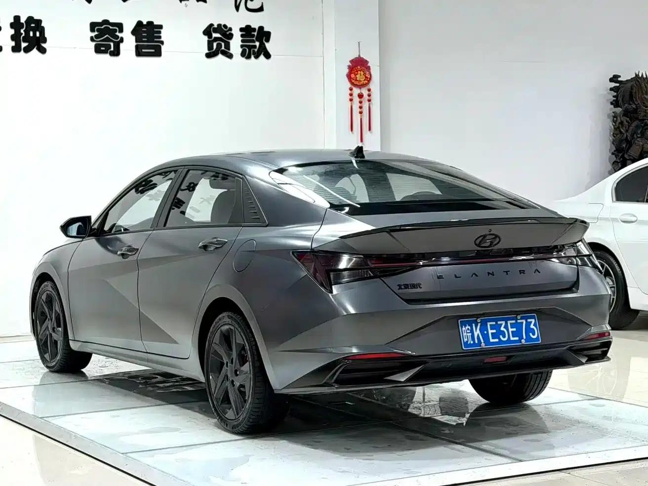 Hyundai Elantra 2022 1.5L CVT 20th Anniversary Edition — миниатюра 4