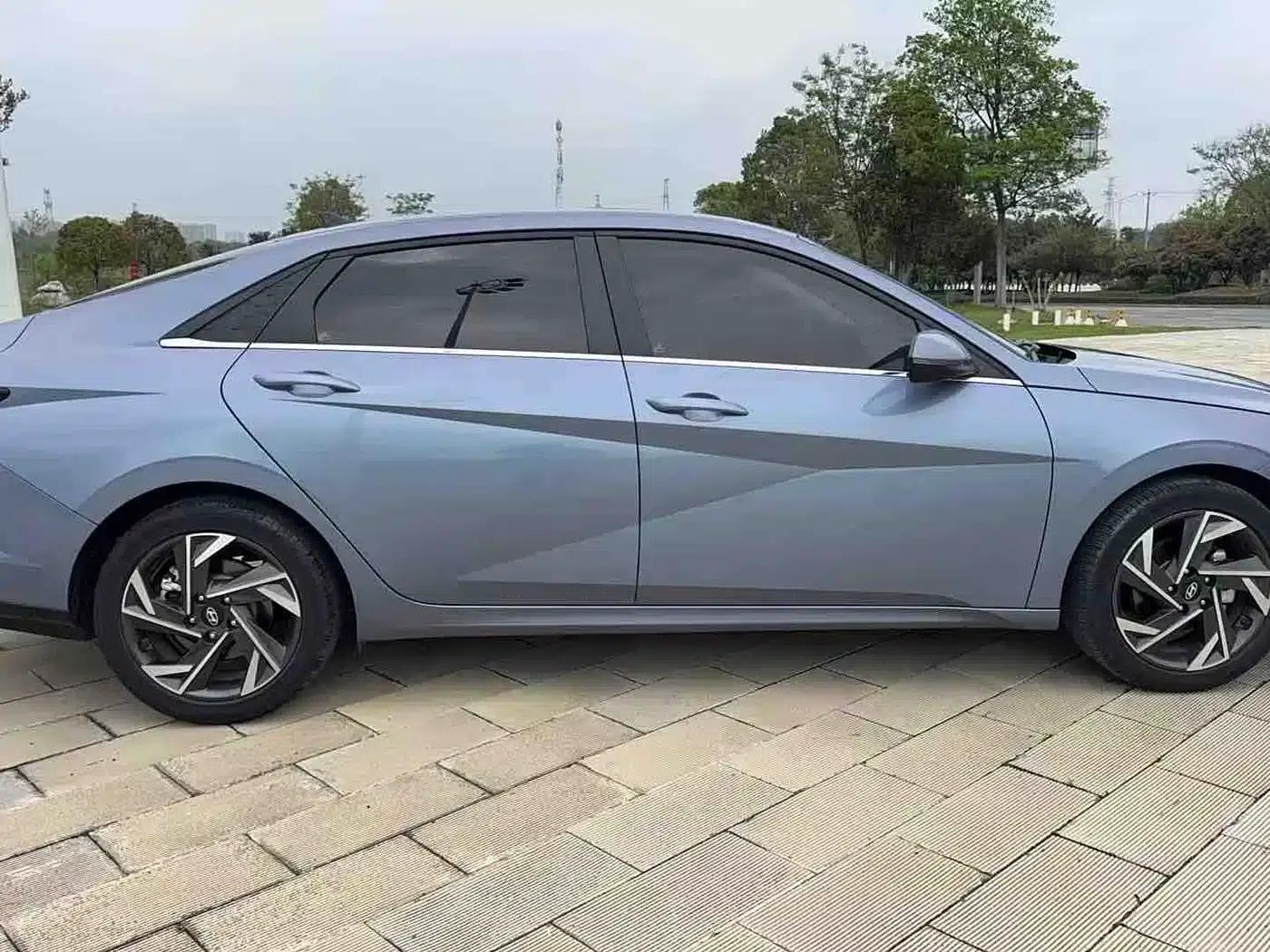 Hyundai Elantra 2022 1.5L CVT GLX Elite Edition — миниатюра 6