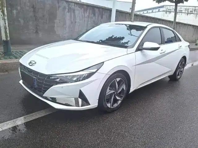 Hyundai Elantra 2022 1.5L CVT GLX Elite Edition