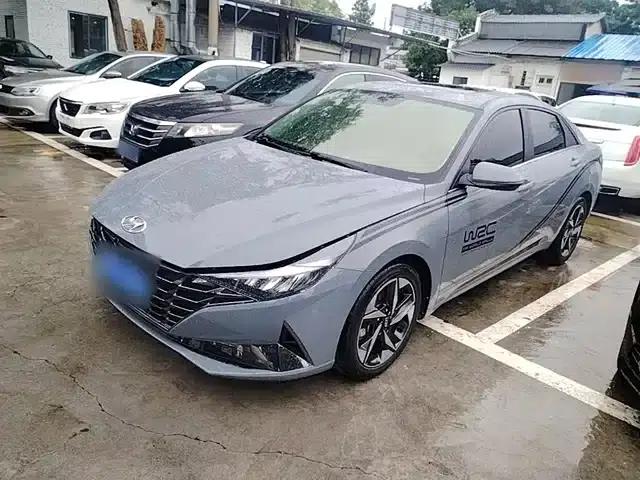Hyundai Elantra 2022 1.5L CVT GLX Elite Edition