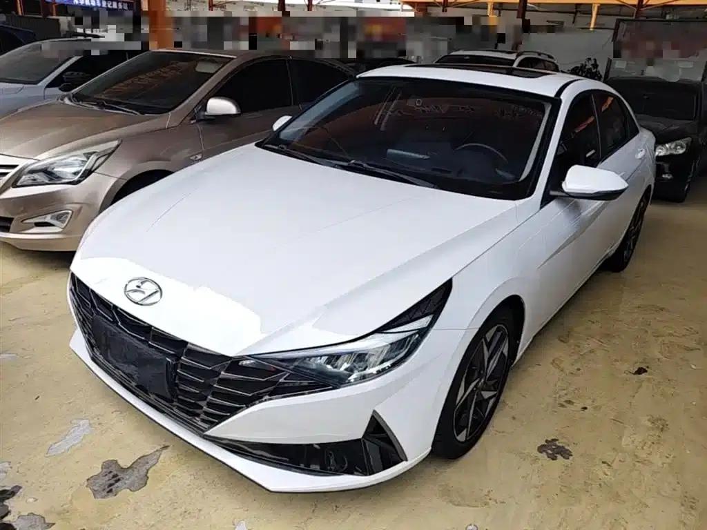 Hyundai Elantra 2022 1.5L CVT GLX Elite Edition — миниатюра 2