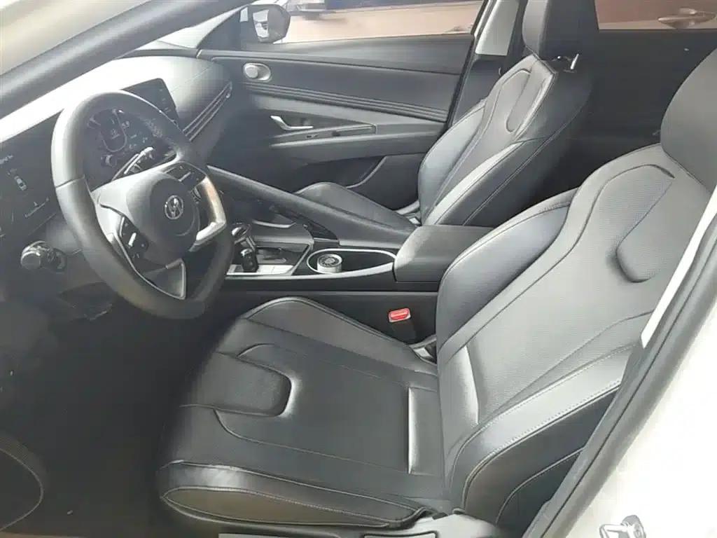 Hyundai Elantra 2022 1.5L CVT GLX Elite Edition — миниатюра 15