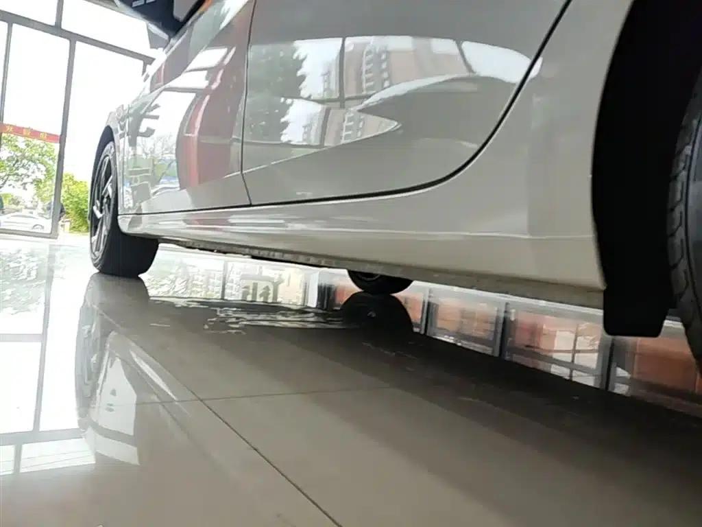 Hyundai Elantra 2023 1.5L CVT GLX Elite Edition — миниатюра 22