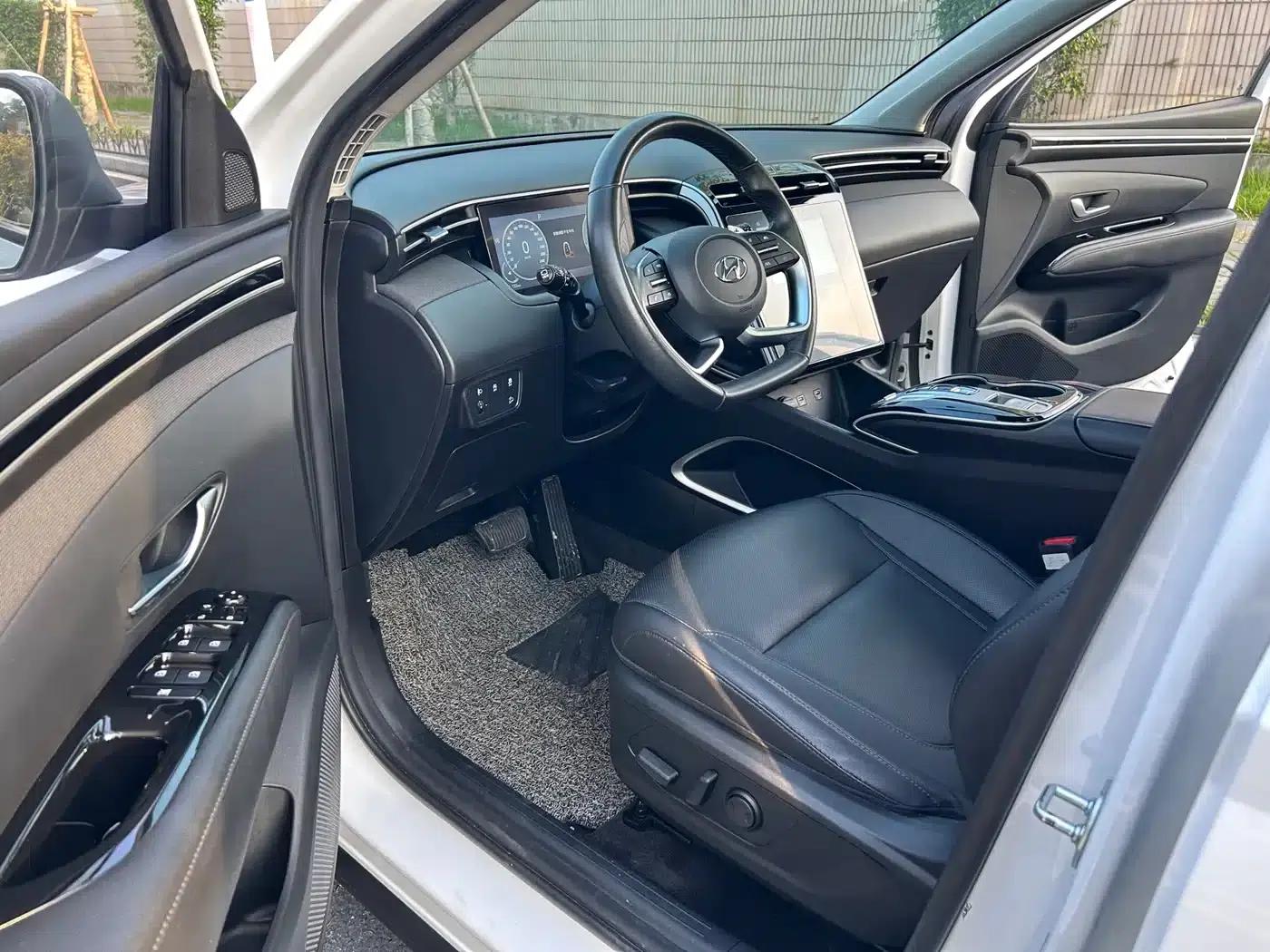 2021 Tucson L 1.5T DCT LUX Premium Edition — миниатюра 4