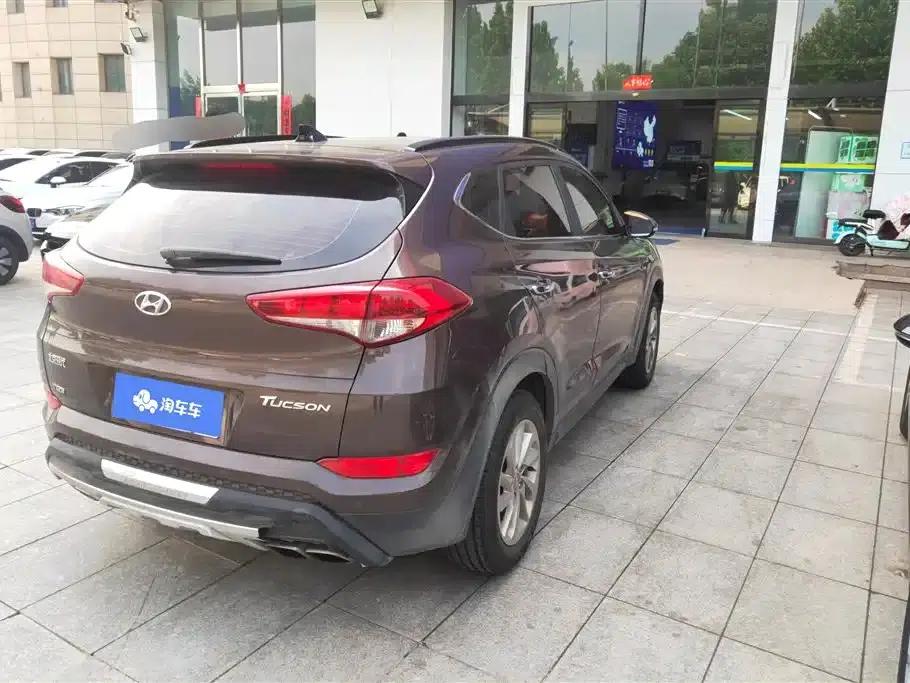 Tucson 2015 1.6T Dual-Clutch Two-Wheel Drive Comfort Model — миниатюра 3