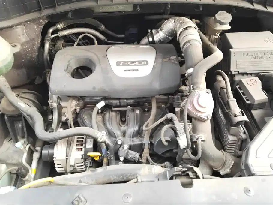 Tucson 2015 1.6T Dual-Clutch Two-Wheel Drive Comfort Model — миниатюра 10