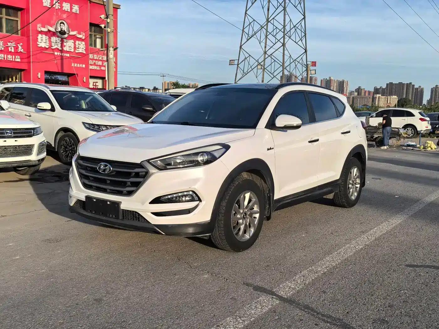 Tucson 2015 1.6T Dual-Clutch Two-Wheel Drive Intelligent Model — миниатюра 1