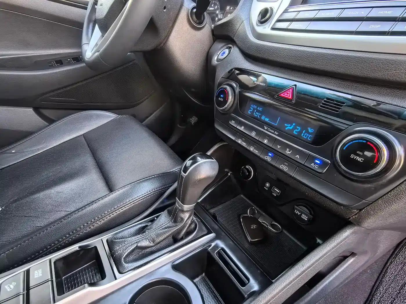 Tucson 2015 1.6T Dual-Clutch Two-Wheel Drive Intelligent Model — миниатюра 11