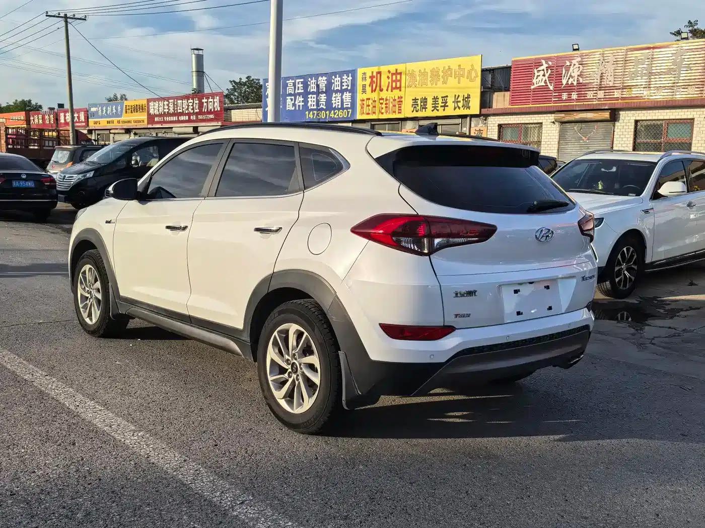 Tucson 2015 1.6T Dual-Clutch Two-Wheel Drive Intelligent Model — миниатюра 6