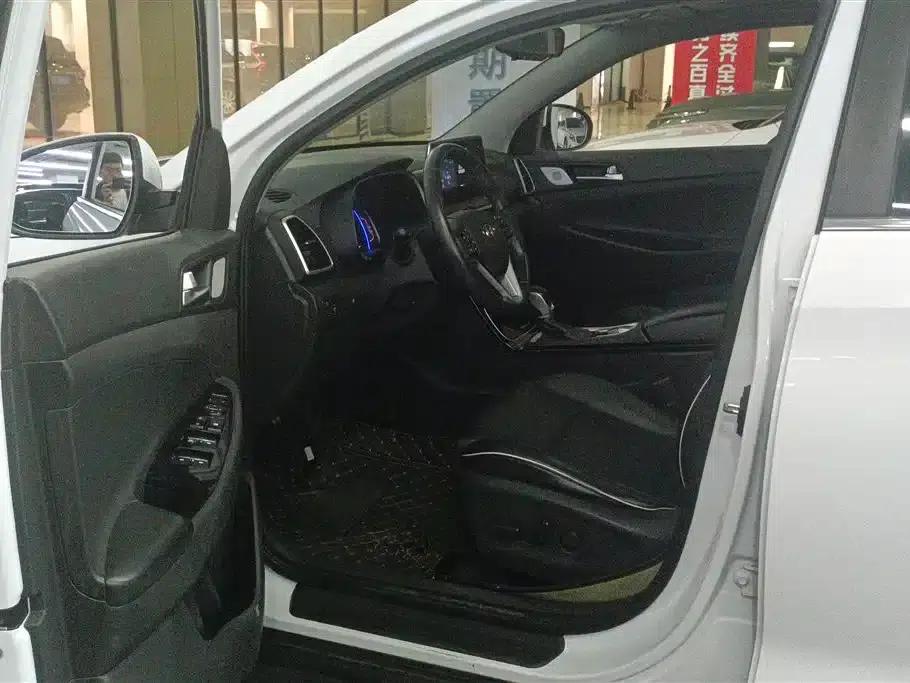 Tucson 2019 280TGDi Dual-Clutch Two-Wheel Drive Intelligent Edition (China VI Emission Standard) — миниатюра 9