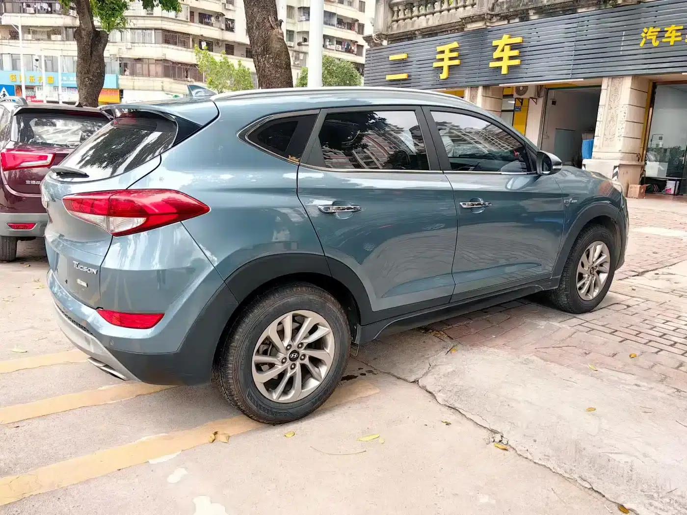 Tucson 2015 1.6T Dual-Clutch Two-Wheel Drive Intelligent Model — миниатюра 8