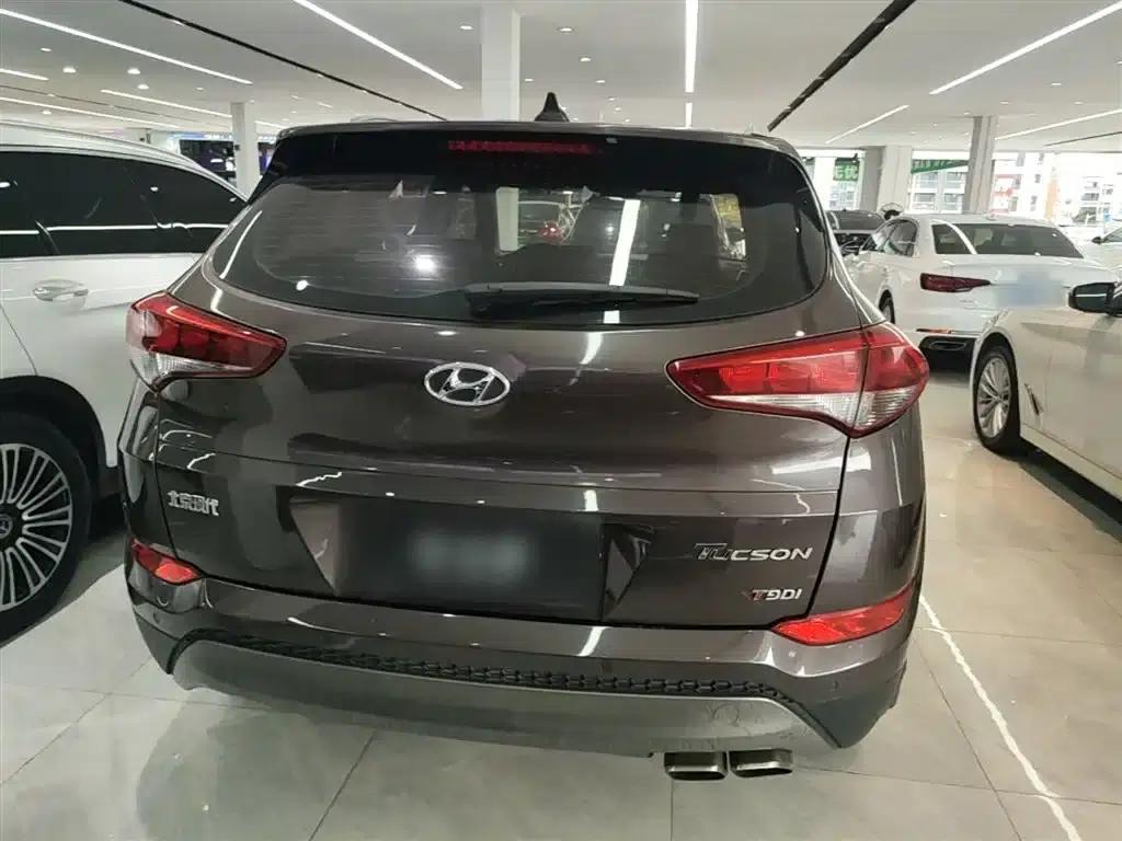 Tucson 2015 1.6T Dual-Clutch Two-Wheel Drive Intelligent Model — миниатюра 6