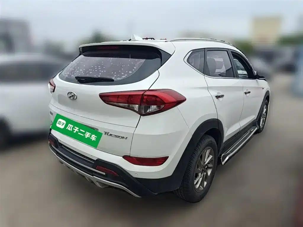 Tucson 2015 1.6T Dual-Clutch Two-Wheel Drive Intelligent Model — миниатюра 12
