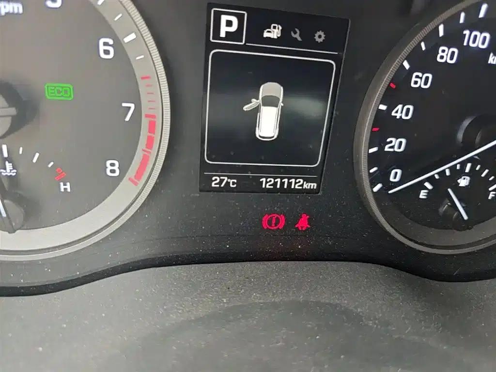 Tucson 2015 1.6T Dual-Clutch Two-Wheel Drive Intelligent Model — миниатюра 19