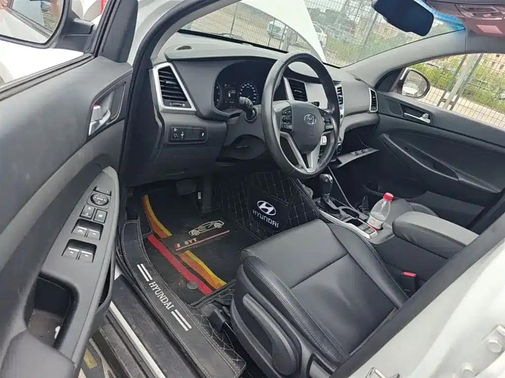 Tucson 2015 1.6T Dual-Clutch Two-Wheel Drive Intelligent Model — миниатюра 23