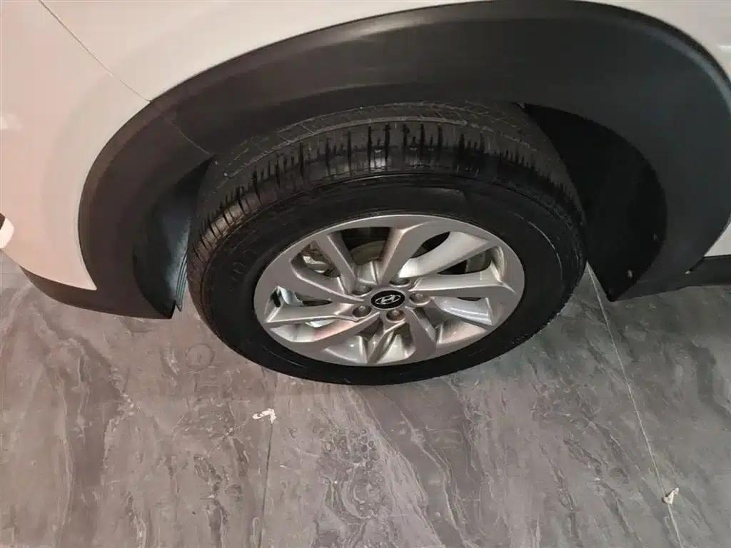 Tucson 2015 1.6T Dual-Clutch Two-Wheel Drive Intelligent Model — миниатюра 23