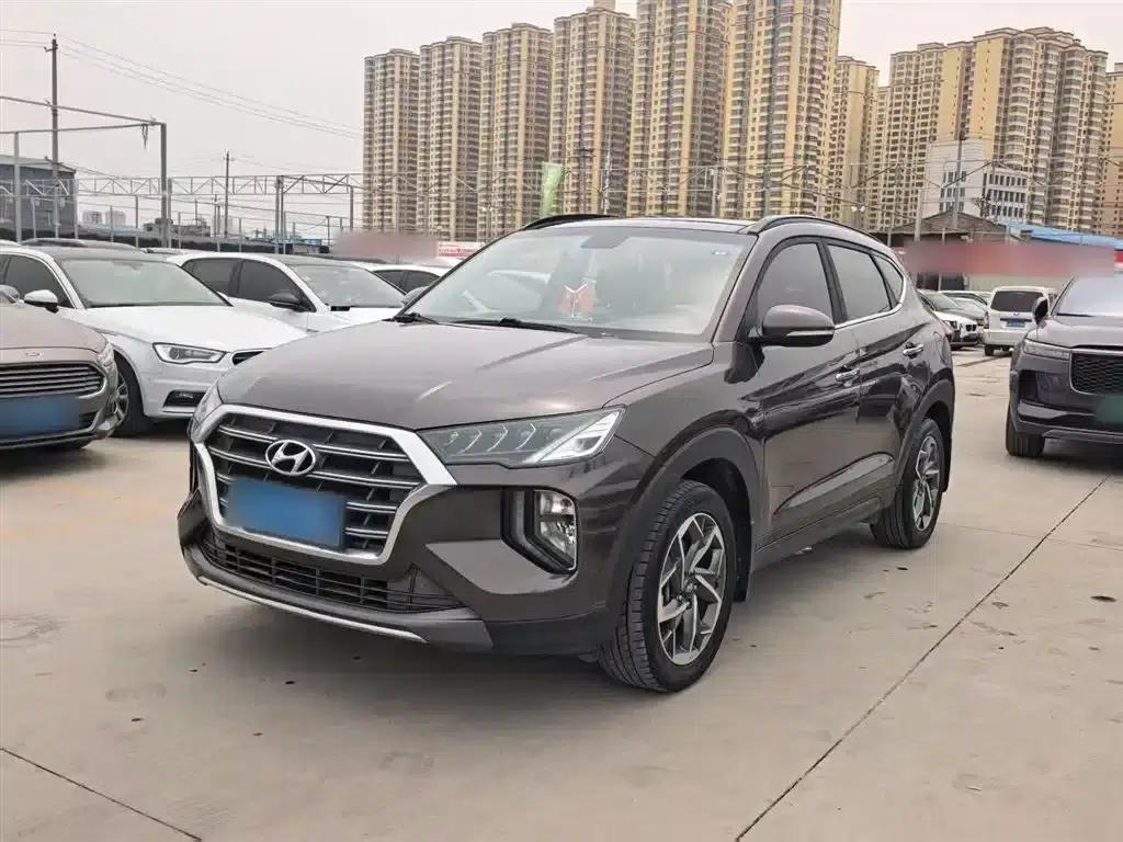Tucson 2019 280TGDi Dual-Clutch Two-Wheel Drive Fashion Edition (National V Emission Standard) — миниатюра 1