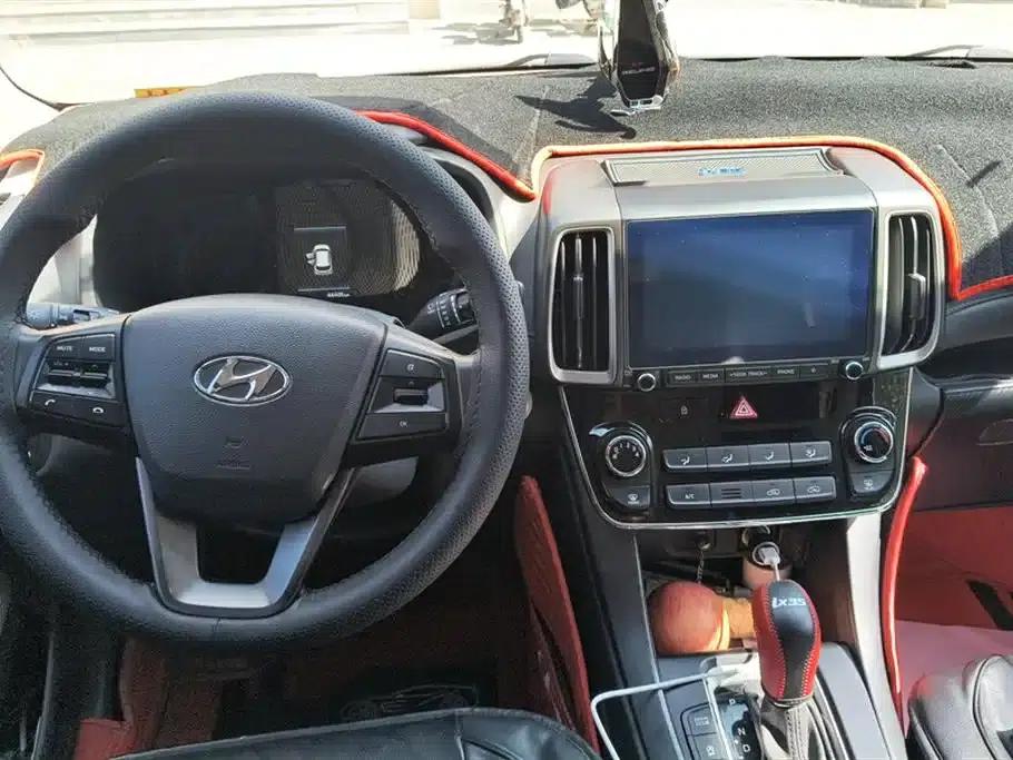 Beijing Hyundai ix35 2019 2.0L Automatic 2WD Smart & Enjoy Edition (National VI Emission Standard) — миниатюра 12