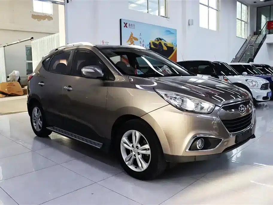 Beijing Hyundai ix35 2013 2.0L Automatic 2WD Smart GLS (National V Emission Standard) — миниатюра 3