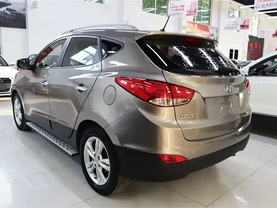 Beijing Hyundai ix35 2013 2.0L Automatic 2WD Smart GLS (National V Emission Standard) — миниатюра 7
