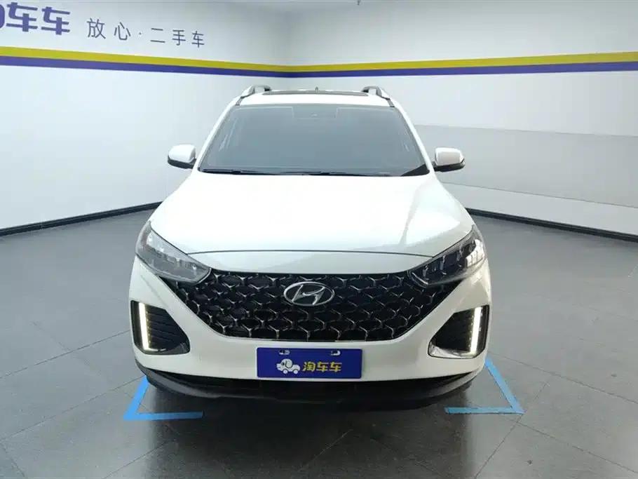 Beijing Hyundai ix35 2021 2.0L Automatic 2WD GLS Leading Edition — миниатюра 2