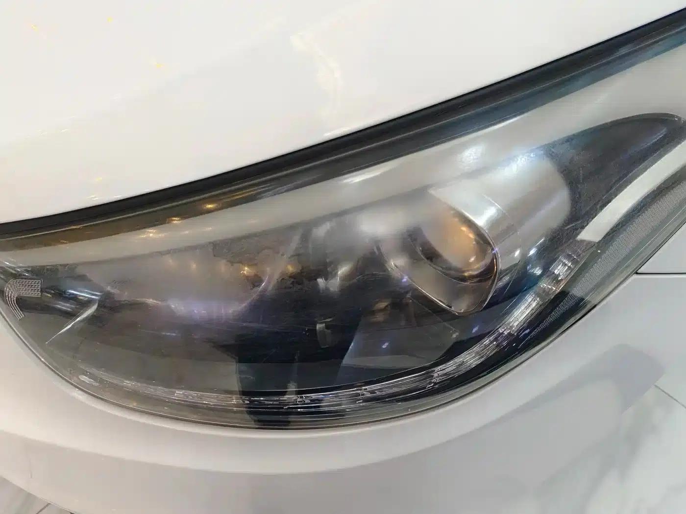 Beijing Hyundai ix35 2015 2.0L Automatic 2WD Smart Model (National IV Emission Standard) — миниатюра 4